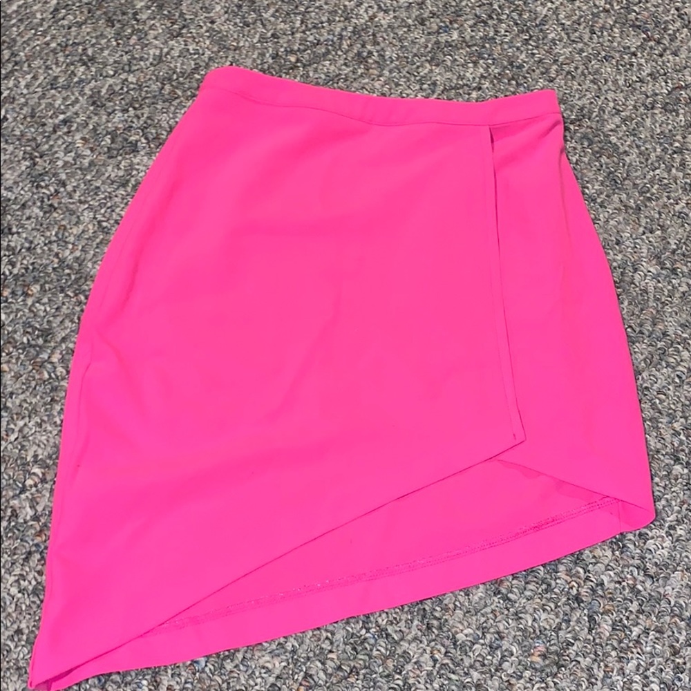 Pink tobi mini/midi skirt